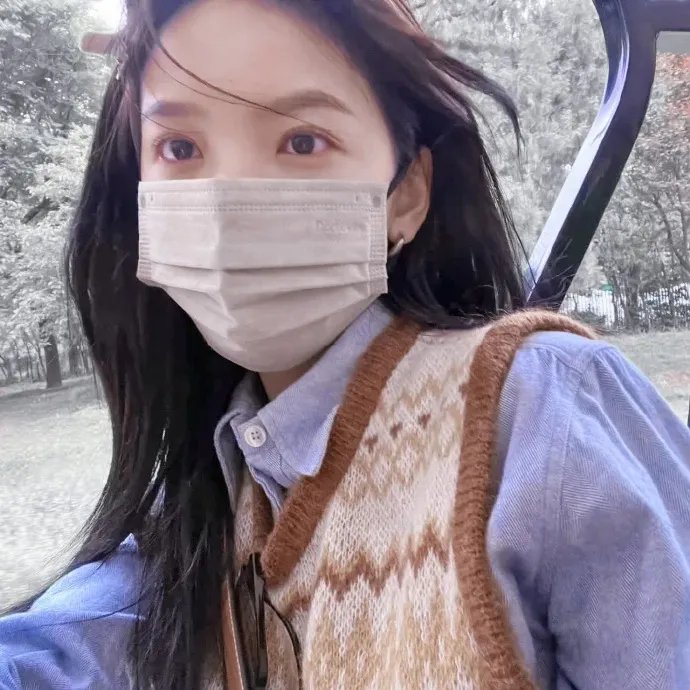 我的顶流老婆太可爱